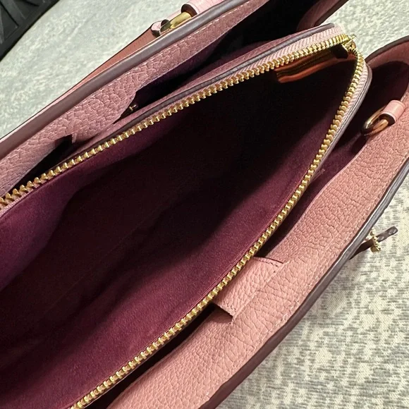 COACH Savannah Carryall - Picture 9 of 11